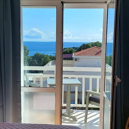 Гостьовий будинок Luka 2 4*