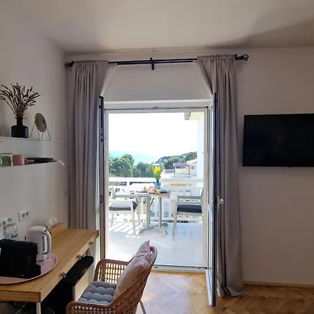 Luka 2 Vendégház *