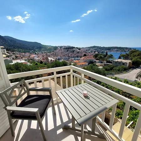 بيت ضيافة Luka 2